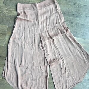 Flowy Pink Wide-Leg Pants